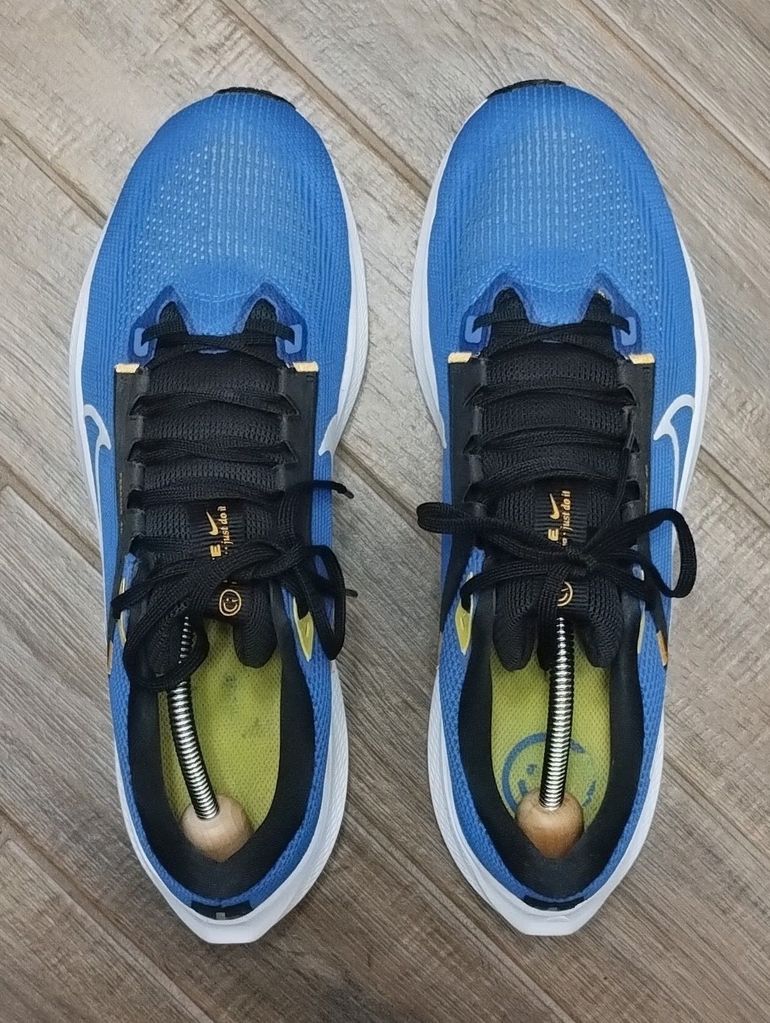Used Nike Air Zoom Pegasus 40 bike — image 2 of 14