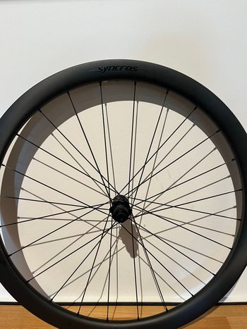 Used Syncros Capital 1.0S 40mm Laufradsatz 2025 bike — image 2 of 5