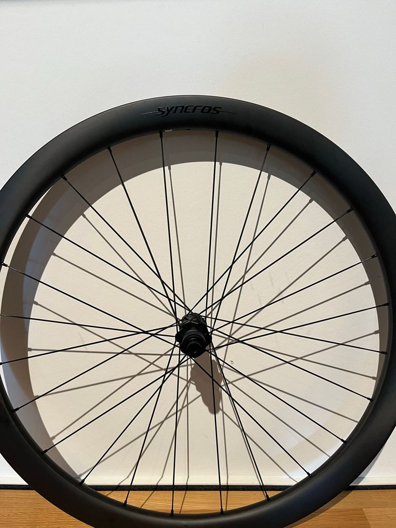 Used Syncros Capital 1.0S 40mm Laufradsatz 2025 bike — image 2 of 5
