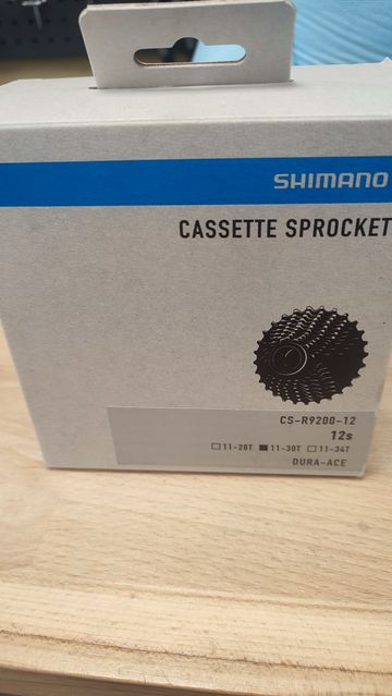 Tweedehands Shimano Dura ace R 9200 Drivetrain & Pedals