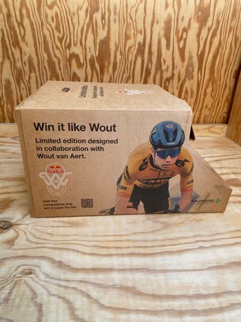 Used Lazer Vento KinetiCore Helmet bike — image 11 of 11
