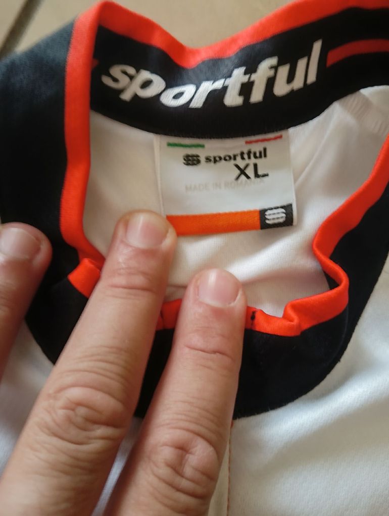 Used Sportful Maglia Ciclismo tg XL bike — image 2 of 3