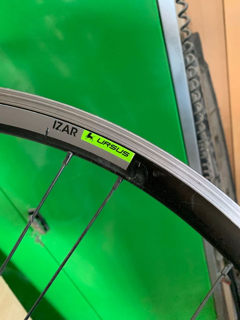 Used URSUS Izar Aluminum Clincher Road Wheelset bike — image 4 of 4