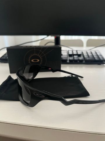 Brugt Oakley Lateralis Sunglasses 2026 bike — billede 3 af 4