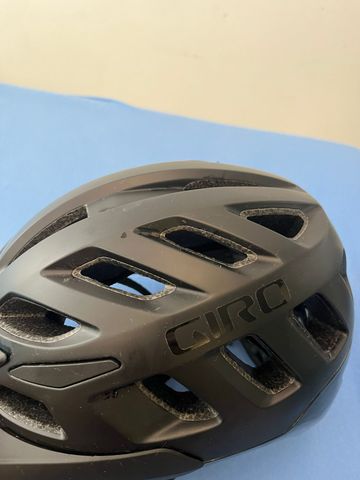 Used Giro Radix MIPS Helmet 2026 bike — image 4 of 9