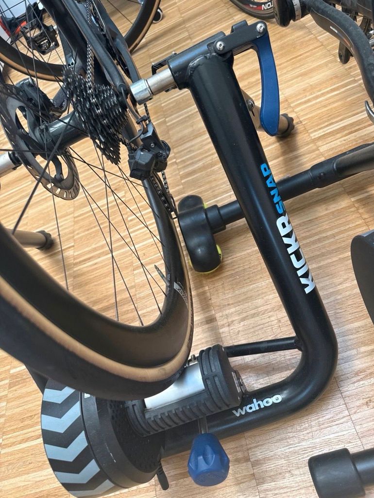 Used Wahoo KICKR SNAP Smart Trainer bike — image 1 of 3
