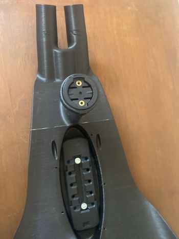 Used 3watts cockpit 2025 bike — image 2 of 3