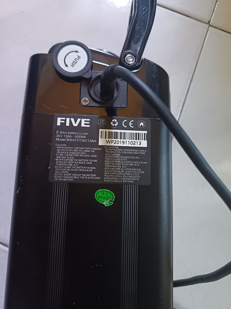Used Five Ten WBATST36V13AH 2022 bike — image 4 of 8