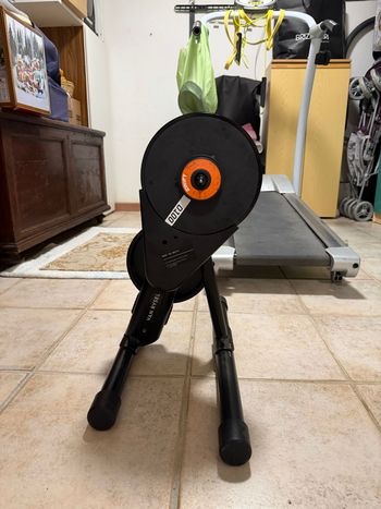 Used Van Rysel D100 + Zwift Cog and Click 2025 bike — image 3 of 7