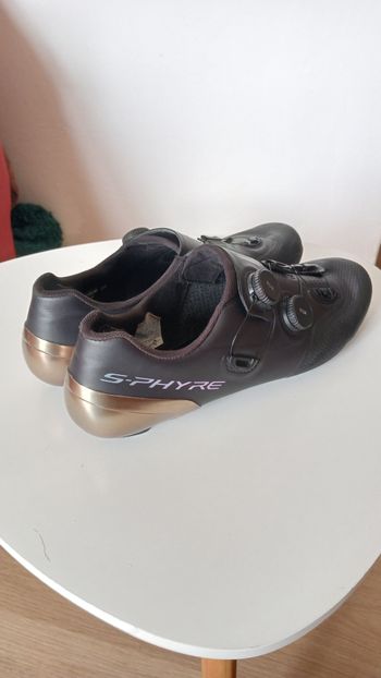 Used Shimano S-Phyre RC9 bike — image 2 of 17