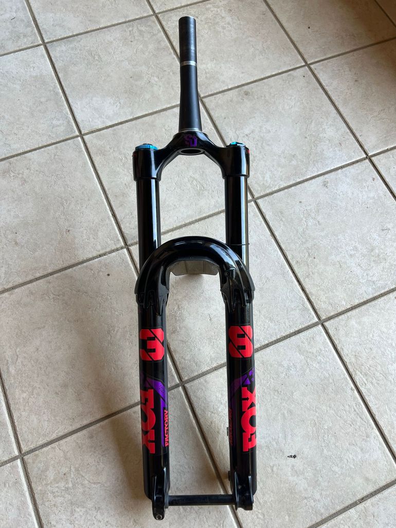 Used Fox 29 38 grip2 170mm bike — image 1 of 7