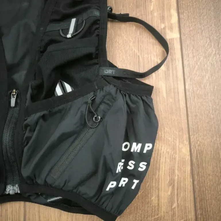 Used compressport Hydratation Trail bike — image 8 of 12