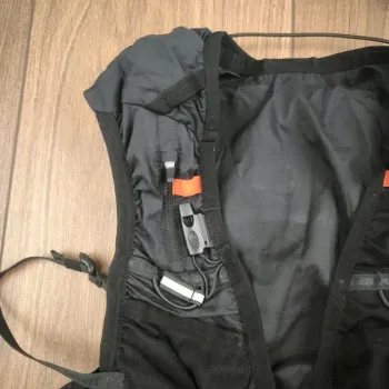 Used compressport Hydratation Trail bike — image 11 of 12