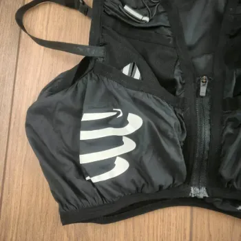Used compressport Hydratation Trail bike — image 9 of 12