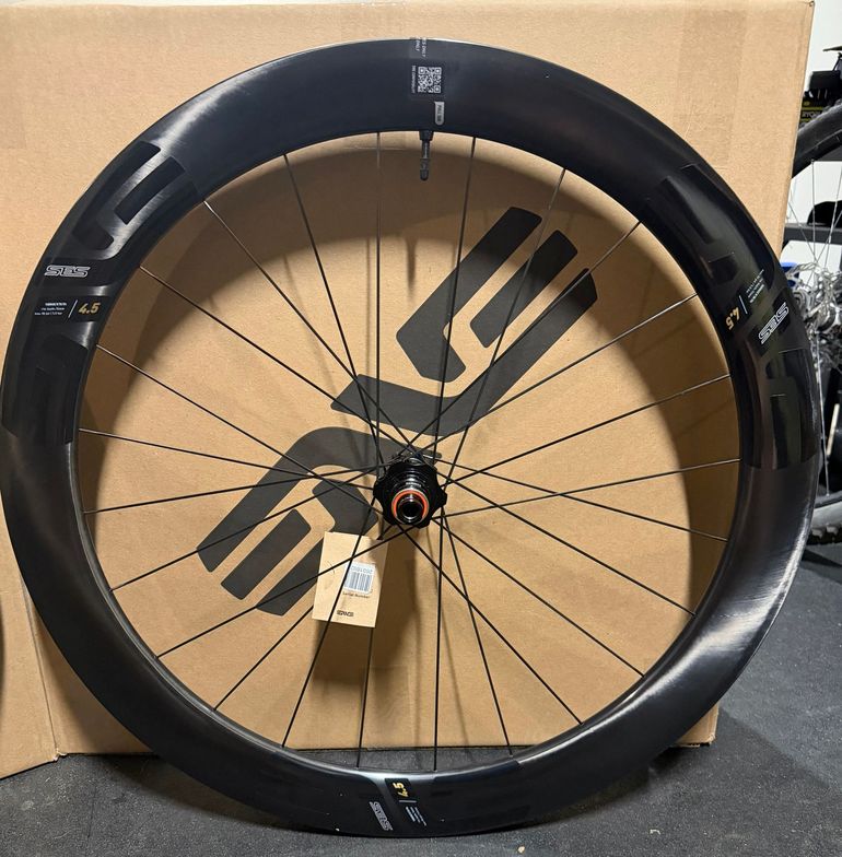 Used Enve SES 4.5 Wheelset 2026 bike — image 3 of 6