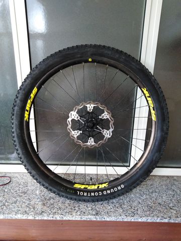 Brugt Mavic/Spank Crossmax/350 Wheels