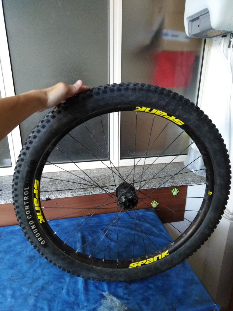 Used Mavic/Spank Crossmax/350 bike — image 3 of 9
