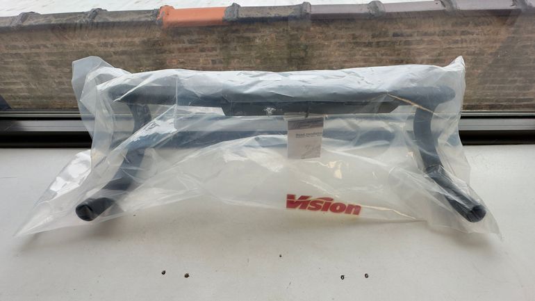 Used Vision Metron Aero Handlebar bike — image 4 of 4