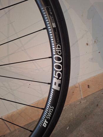 Used Dt Swiss R500 db 2025 bike — image 2 of 2