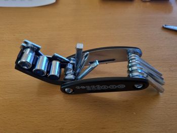 Used SZYILIDA 6 in 1 Multitool Bici Kit Riparazioni bike