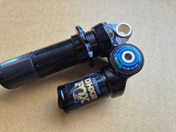 Used Fox DHX2 Factory Coil Shock 2027 bike — image 2 of 3