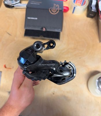 Used Campagnolo Super Record Wireless Schaltwerk bike — image 5 of 14