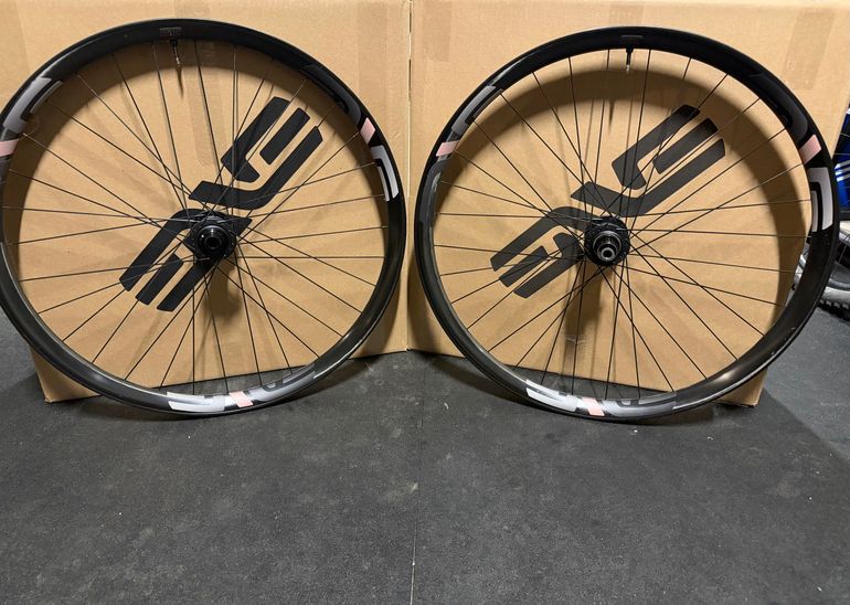 Used Enve M735 Wheelset 2022 bike — image 1 of 9