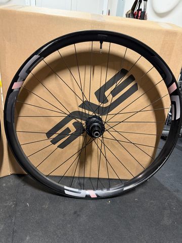 Used Enve M735 Wheelset 2022 bike — image 3 of 9