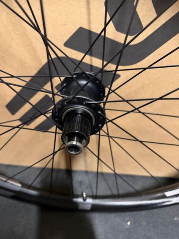 Used Enve M735 Wheelset 2022 bike — image 5 of 9