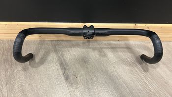 Used Roval Gravel Terra Handlebar 2025 bike — image 4 of 6