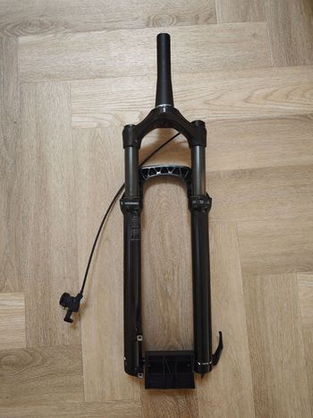 Used RockShox Judy Silver TK 100 mm travel 2022 bike — image 2 of 6