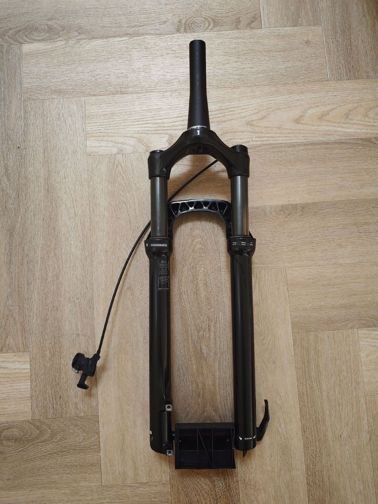 Used RockShox Judy Silver TK 100 mm travel 2022 bike — image 2 of 6