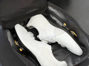 Used Specialized Ares 2 Road Shoes bike — image 6 of 6