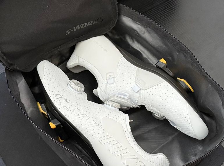 Used Specialized Ares 2 Road Shoes bike — image 6 of 6