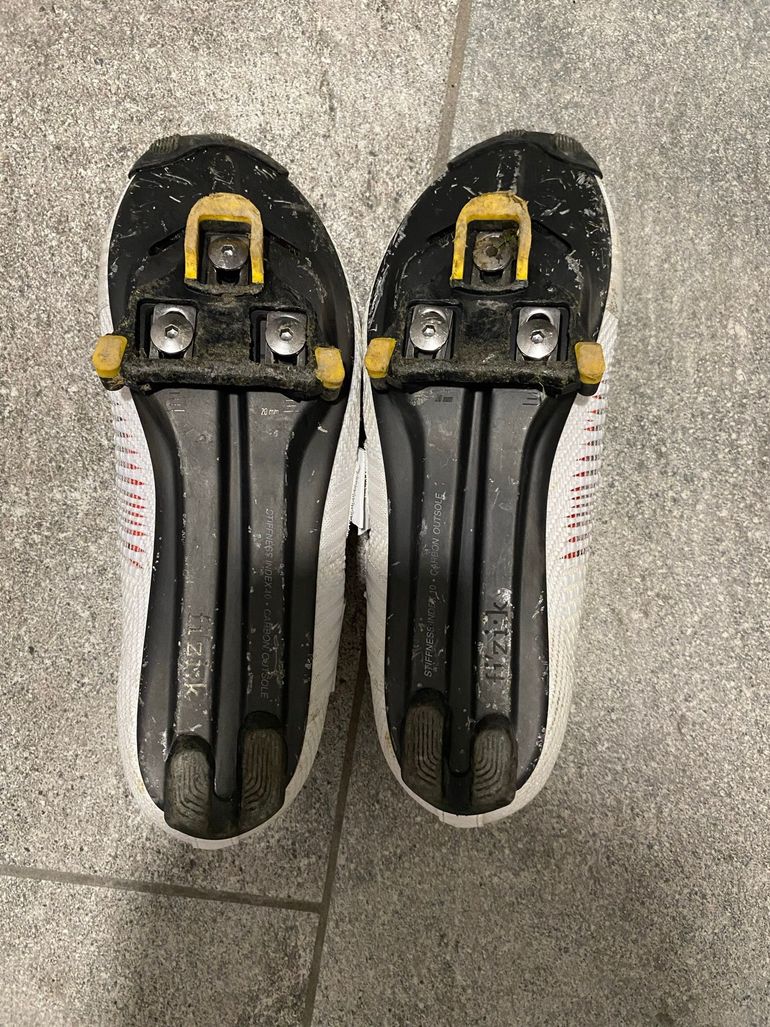 Used Fizik Vento bike — image 3 of 5