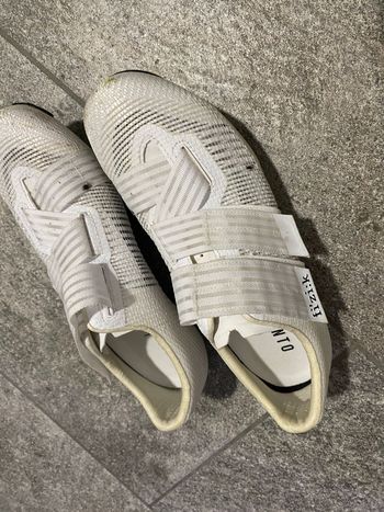 Used Fizik Vento bike