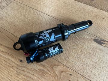 Gebrauchtes Fox Performance Float X 2-position damper 230x62.5mm 2023 bike — Bild 6 von 9