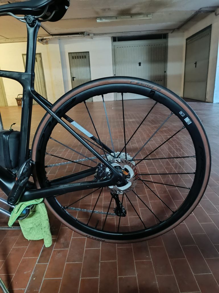 Used Fulcrum Racing Zero CMPTZN DB 2025 bike — image 1 of 2