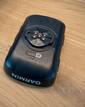 Used Garmin Edge 530 GPS Cycling Computer bike — image 4 of 4