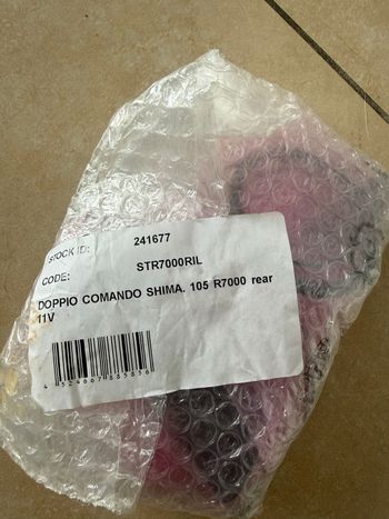 Used Shimano 105 ST-R7000 Dual Control Lever bike — image 5 of 5