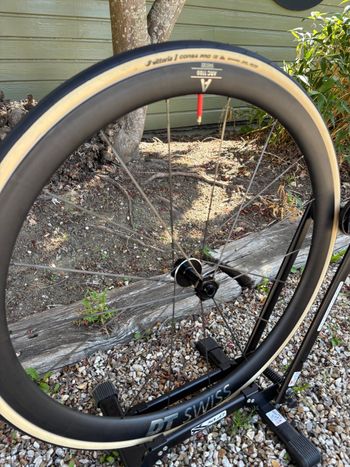 Used Dt Swiss ARC 1100 SPLINE CS Wheelset bike — image 3 of 4
