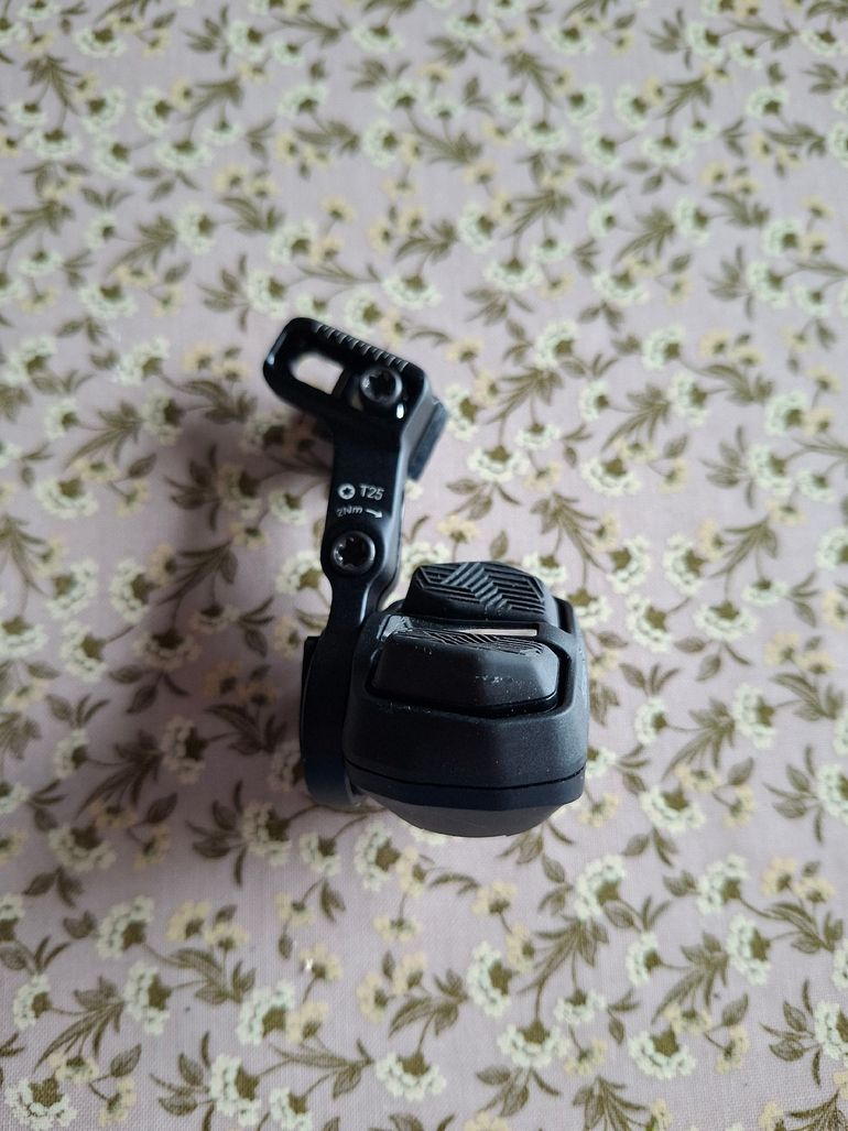 Used Sram AXS Shifter 2026 bike — image 1 of 4