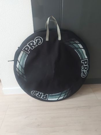 Used Ffwd F4R Carbon Tubular Wheelset 2022 bike — image 9 of 9