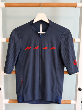 Used MAAP Evade Pro Base Jersey 2.0 bike