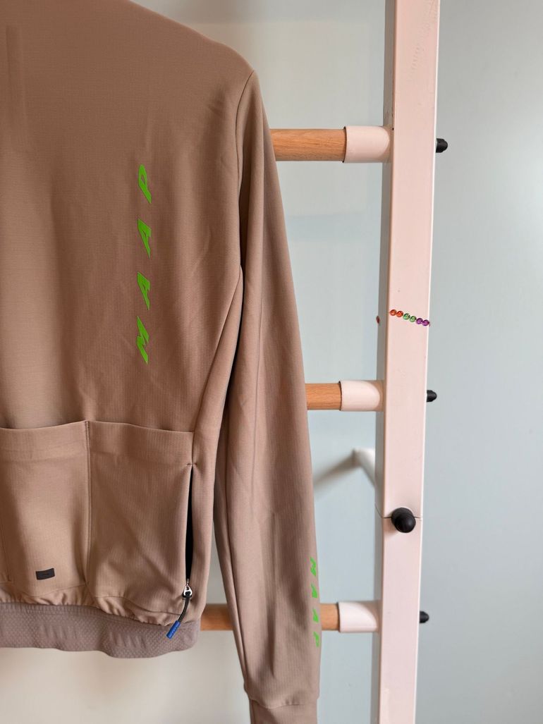 Used MAAP Evade Thermal Long Sleeve Jersey 2.0 Fungi bike — image 4 of 8