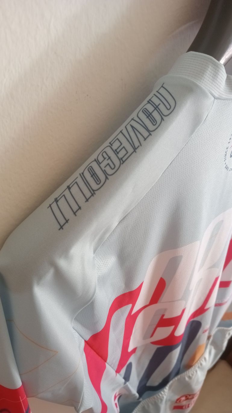 Used Gobik Nove Colli Jersey 2026 bike — image 6 of 14