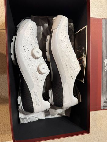 Used Nimbl Urano Gravel Shoes White 41 bike — image 2 of 4