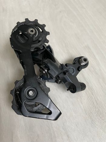 Used Shimano Ultegra R8020 2x11 Hydraulic Disc Groupset bike — image 8 of 24