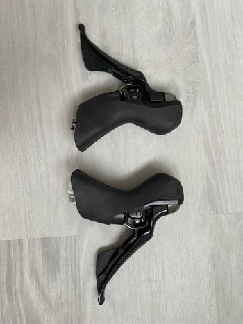 Used Shimano Ultegra R8020 2x11 Hydraulic Disc Groupset bike — image 4 of 24
