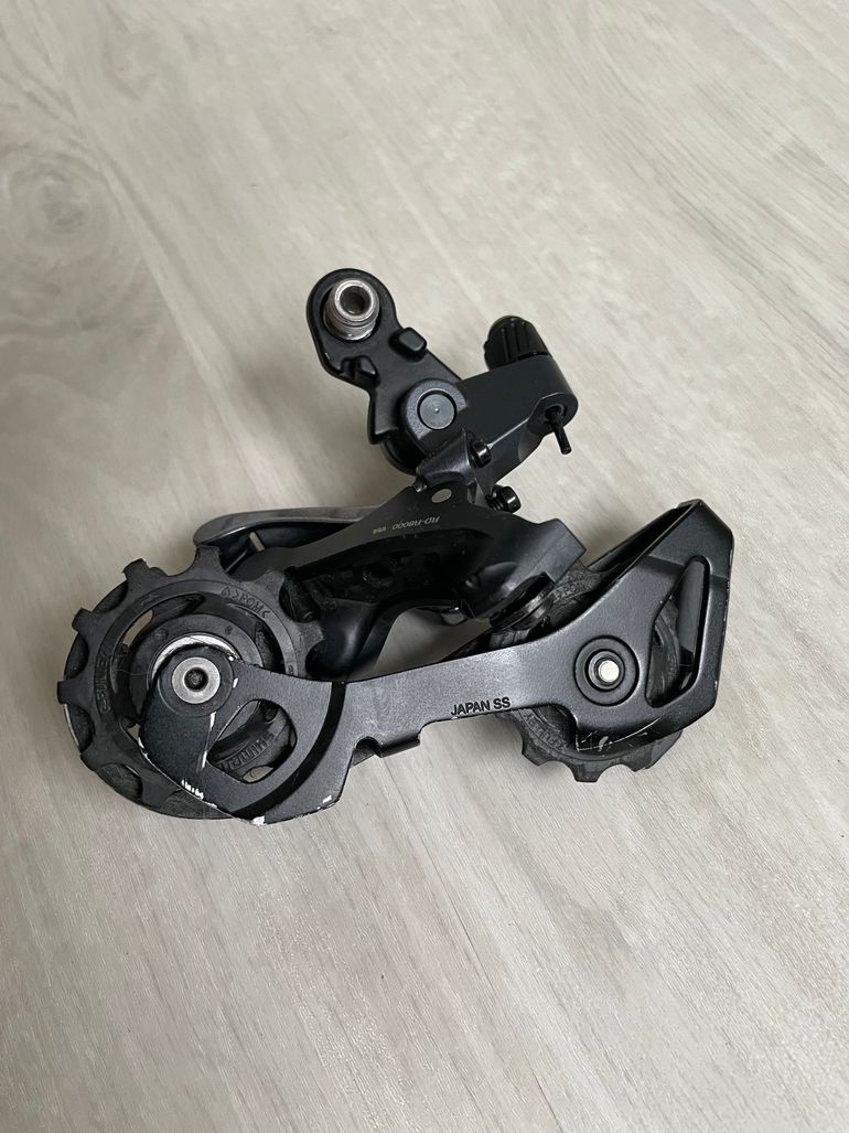 Used Shimano Ultegra R8020 2x11 Hydraulic Disc Groupset bike — image 9 of 24